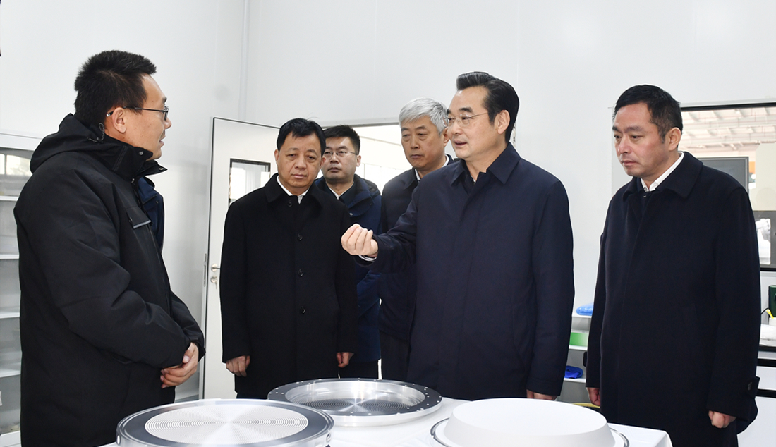 市領導到科技創新型小微企業走訪調研